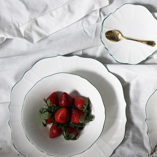 Amelie Forest Green Lifestyle Photo