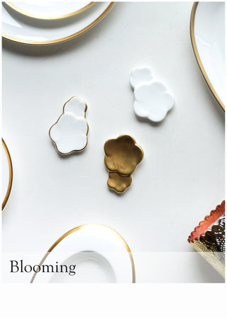 Blooming Collection Tile Photo