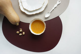 Deco Oval Placemats Burgundy & Light Beige Lifestyle Photo