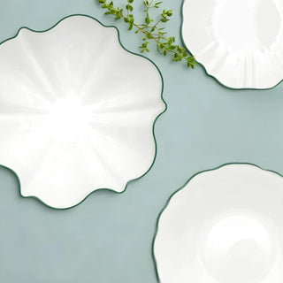 Amelie Forest Green Lifestyle Photo