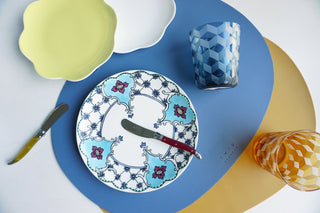 Deco Oval Placemats Light Blue & Yellow Lifestyle Photo