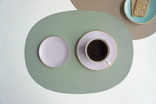 Deco Oval Placemats Mint & Milky Brown Lifestyle Photo