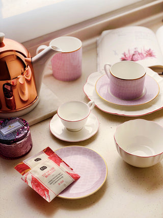 Amelie Roseate Lifestyle Photo