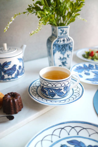 Heritage Blue Bird Lifestyle Photo Cup and Saucer Cut