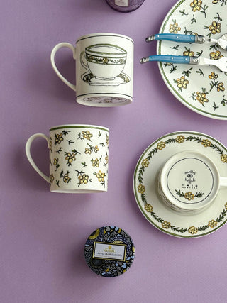 Heritage Daisy Chain  Lifestyle Photo Mugs Cut