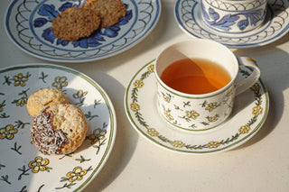 Heritage Daisy Chain & Blue Bird Lifestyle Photo Cup and Saucer Cut