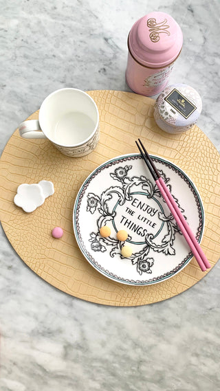 Dovi Oval Placemat Cream Yellow Lifestyle Photo